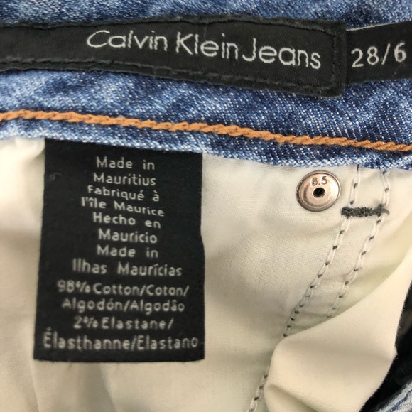 🔸Calvin Klein Light Wash Bootcut Jeans - Picture 6 of 6